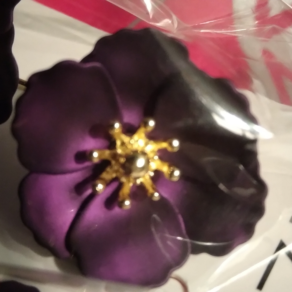 Purple Metallic/18K Gold 3D Hand-Painted Floral Earrings (2-in-1) - Picture 8 of 15